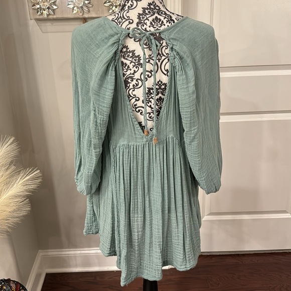 Free People Top New with Tag - Picture 3 of 9